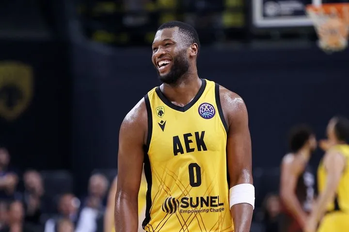 Ο ΡάιΚουαν Γκρέι στο SPORT24: “Στόχος το Final Four, ανυπομονούμε για sold-out με Παναθηναϊκό”