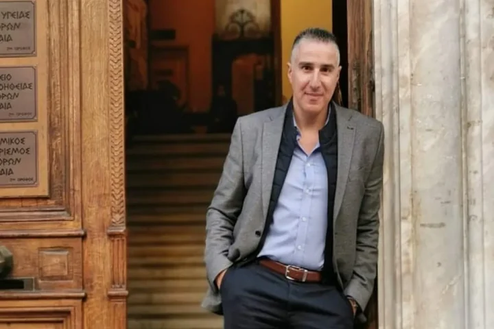 Πέθανε ο Κίμων Γκιουλιστάνης