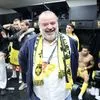 AEK: Ο Μάριος Ηλιόπουλος γιόρτασε με τους παίκτες στα αποδυτήρια την πρόκριση