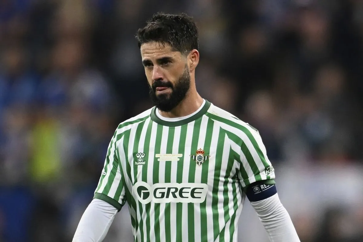 Μπέτις: Αρθροσκόπηση για Ίσκο – Χάνει το ματς με ΠΑΟΚ