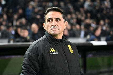 Ο Χιμένεθ εμφανίστηκε τελικά στη συνέντευξη Τύπου μετά τον Ραζβάν Λουτσέσκου: "Για ποιον είναι το VAR, για τους πλούσιους ή τους φτωχούς;"