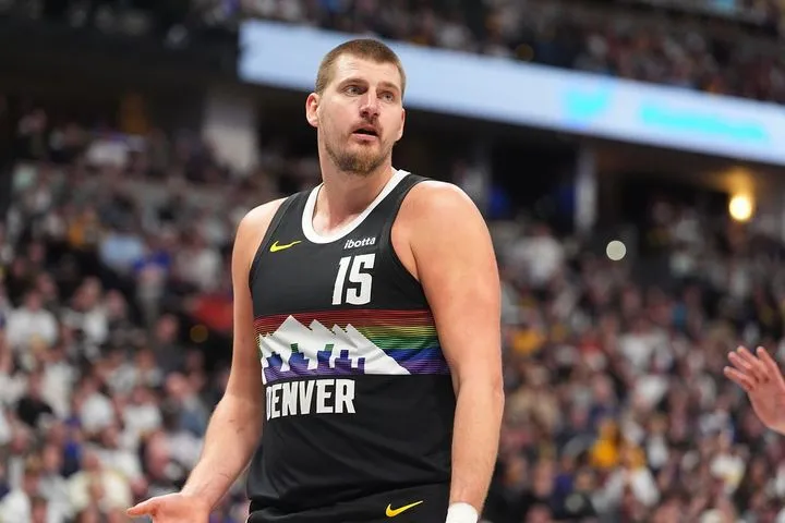 Ο Γιόκιτς ξεπέρασε τον Ντόντσιτς και έγινε ο τρίτος κορυφαίος σκόρερ σε ματς Χριστουγέννων στην ιστορία του NBA