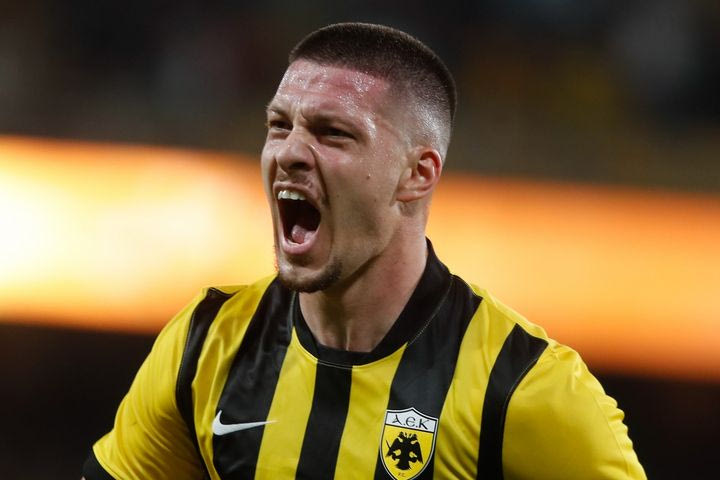 Ο Λούκα Γιόβιτς