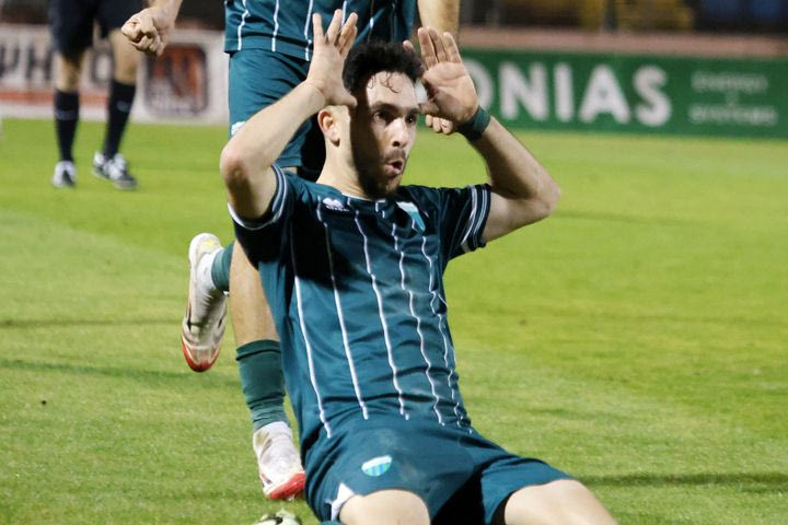 Ο μαγικός Λεβαδειακός συνέχισε τις υψηλές πτήσεις και ονειρεύεται καθαρά ιστορική έξοδο στην Ευρώπη