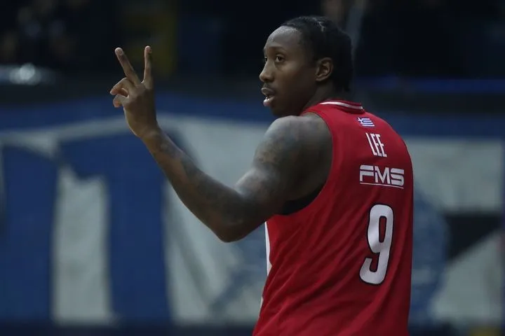 Ο Νετζήπογλου ύψωσε και ο Λι ολοκλήρωσε την alley-oop φάση για την κορυφή του Top-10 της 10ης αγωνιστικής της Stoiximan GBL