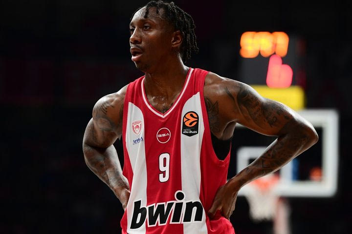 Τέλος ο Σέιμπεν Λι από τον Ολυμπιακό