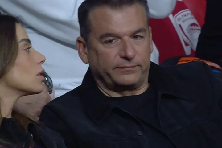 Γιούχα στον Λιάγκα από το ΣΕΦ, στο Ολυμπιακός – Βαλένθια, μόλις τον έδειξε το cube