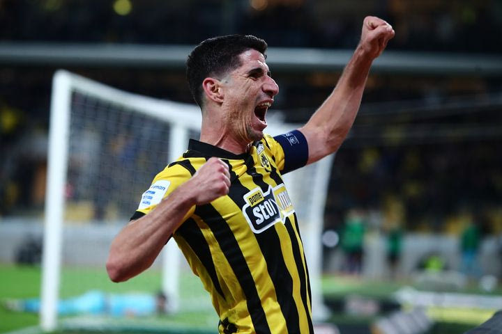 Πέτρος Μάνταλος, ΑΕΚ: Οι καριέρες να τελειώνουν εκεί που ανήκουν