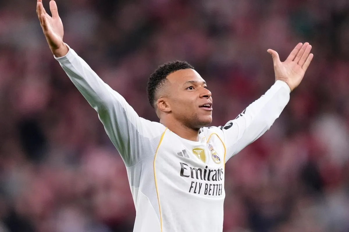 Εμπαπέ: Το απίστευτο ρεκόρ του Ρονάλντο που κυνηγά ο Γάλλος