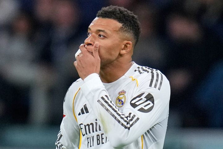 Συναγερμός στη Ρεάλ: Δεν προπονήθηκε ο Εμπαπέ, αμφίβολος για το ματς με τη Μάντσεστερ Σίτι