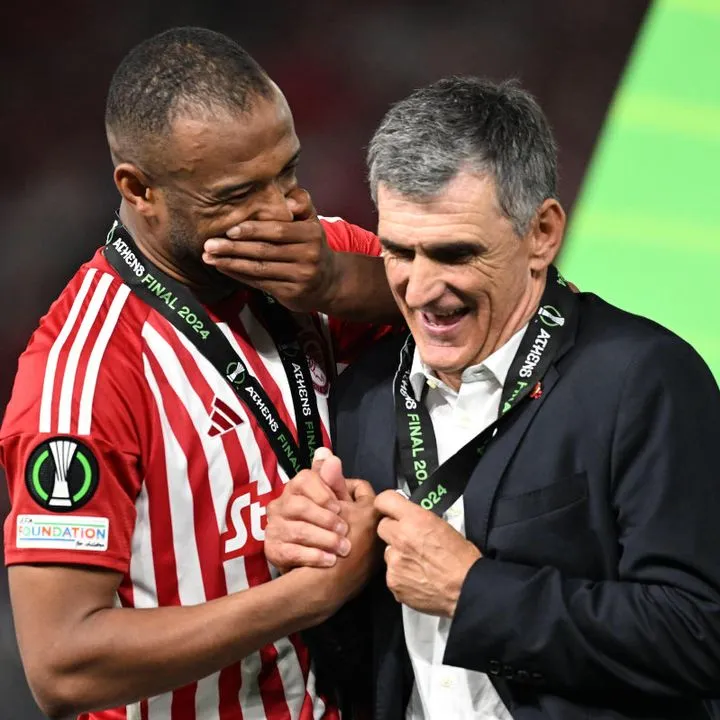 Ο Ολυμπιακός οδεύει προς συμφωνία για τις ανανεώσεις των συμβολαίων των Μεντιλίμπαρ και Ελ Κααμπί