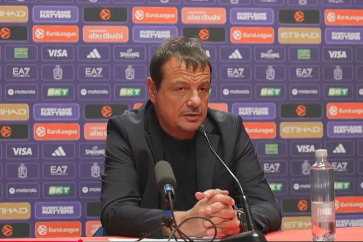Αταμάν: “Δυστυχώς είδαμε ότι δεν είμαστε τόσο καλή ομάδα, ώστε να πιστεύουμε ότι είμαστε φαβορί για τη φετινή EuroLeague”