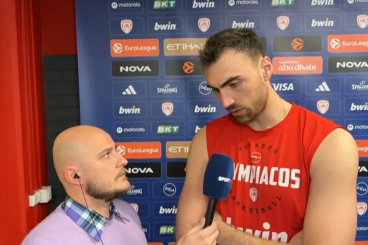 Ο Νίκολα Μιλουτίνοβ στο SPORT24: “Πρέπει να κοιταχτούμε στον καθρέφτη”