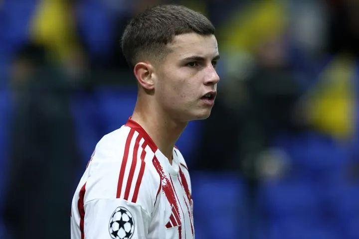 Ολυμπιακός: Μην φύγεις, τώρα αρχίζουν όλα