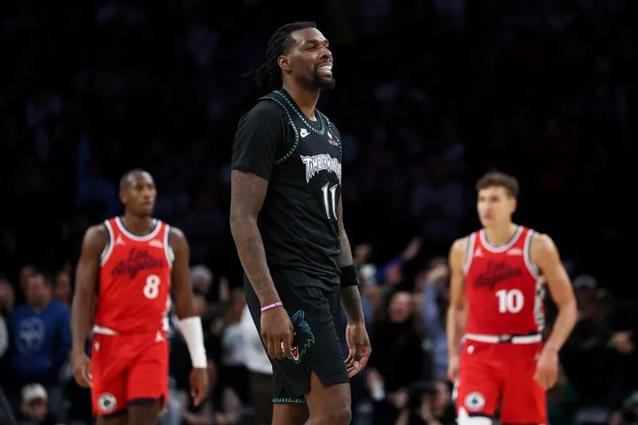 ΝΒΑ: Νετς και Τίμπεργουλβς πανηγύρισαν νίκες με μεγάλες εμφανίσεις των Πόρτερ, Κλάξτον και ΜακΝτάνιελς