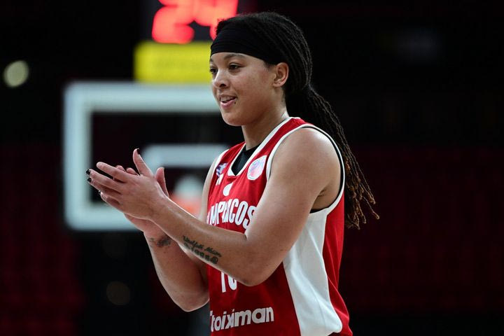 Ελιτζούρ – Ολυμπιακός 86-93: Οι ερυθρόλευκες πήραν το ματς και έχουν το πάνω χέρι για την πρόκριση στις 16 του EuroCup Γυναικών