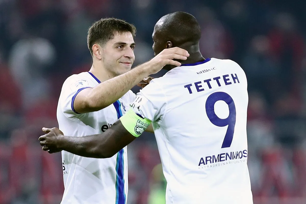 Οι Παύλος Παντελίδης και Ανδρέας Τεττέη