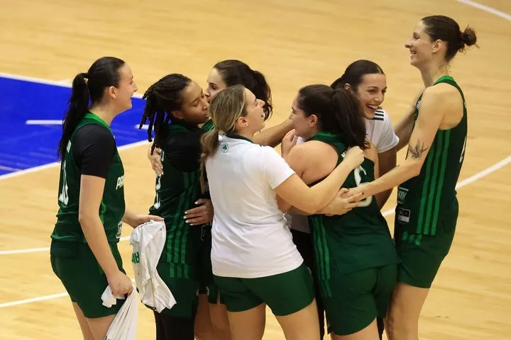 Παναθηναϊκός: Στο Telekom Center Athens και στο ματς των ανδρών με τον Ηρακλή, η ομάδα μπάσκετ γυναικών, μετά την πρόκριση επί του Ερυθρού Αστέρα