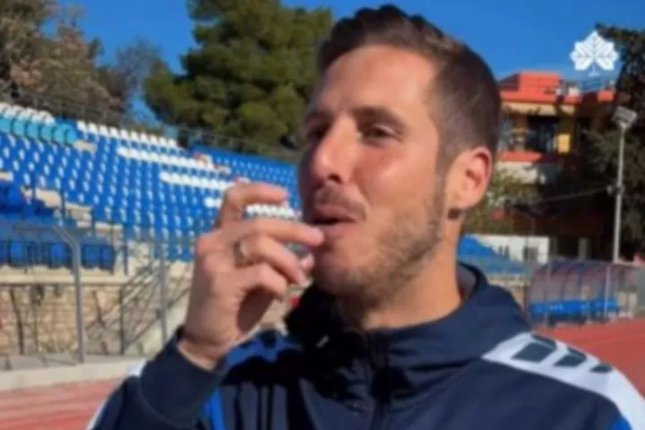 Οι ξένοι της Κηφισιάς δοκίμασαν και βαθμολόγησαν χριστουγεννιάτικα ελληνικά γλυκά - Ο νικητής ήταν αναμενόμενος