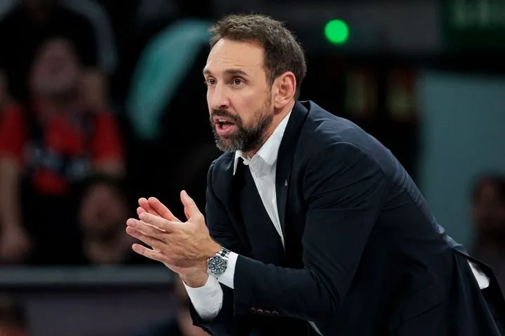 Ποέτα: “Να αντιμετωπίσουμε τον Παναθηναϊκό με τη στήριξη του κόσμου, όπως τον Ολυμπιακό”