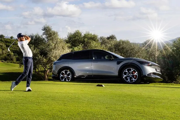 Η Zeekr Χορηγός στο Aegean Messinia Pro-Am 2025 που έχει έπαθλο το νέο ηλεκτρικό SUV 7X