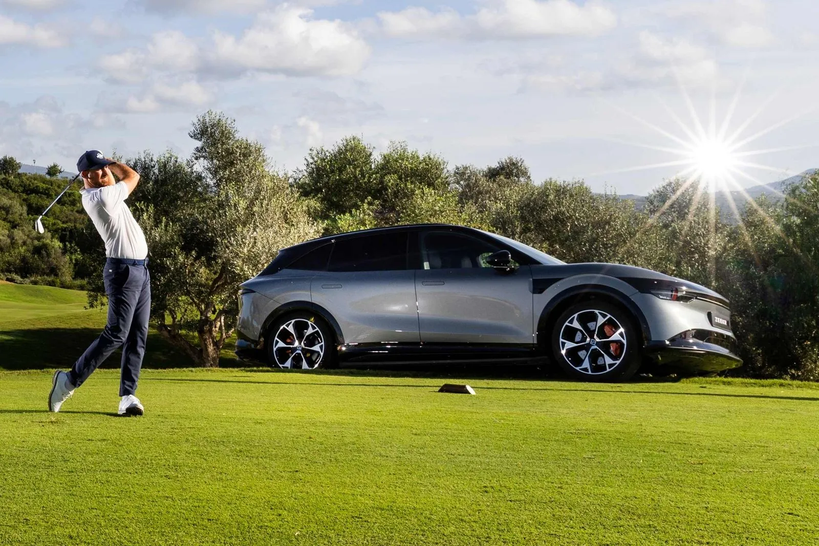 Η Zeekr Χορηγός στο Aegean Messinia Pro-Am 2025 που έχει έπαθλο το νέο ηλεκτρικό SUV 7X