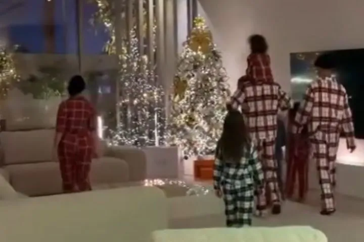 Το εορταστικό VIDEO του Ρονάλντο με την οικογένειά του