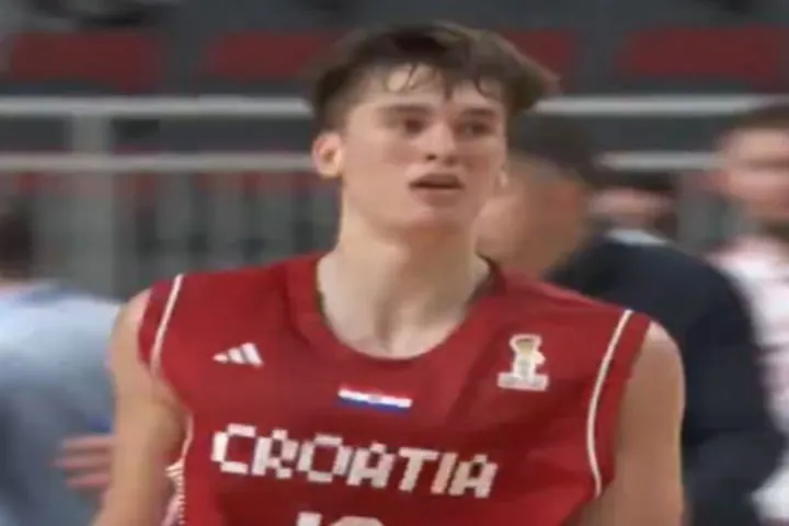 Mundobasket 2027: Ο 19χρονος Ρούζιτς της Κροατίας “κλέβει” την παράσταση, η FIBA τον αποθεώνει