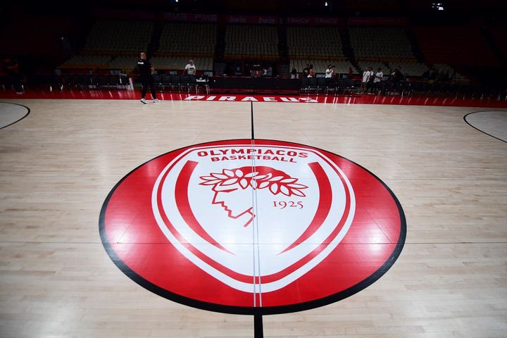 Ολυμπιακός, ΣΕΦ: Η απάντηση του Χρήστου Μπαφέ στο SPORT24 για το ενδεχόμενο να υπάρχει glass floor