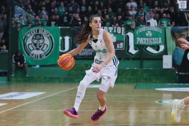 Α1 Γυναικών: Η Άννα-Νίκη Σταμολάμπρου επέστρεψε μετά από 319 ημέρες και ο Παναθηναϊκός έριξε 30άρα στον Πανσερραϊκό