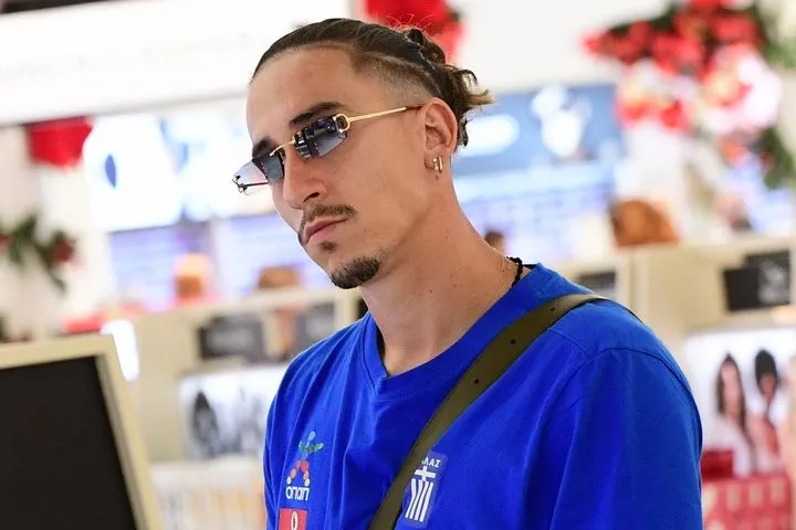 Ο Κώστας Τσιμίκας