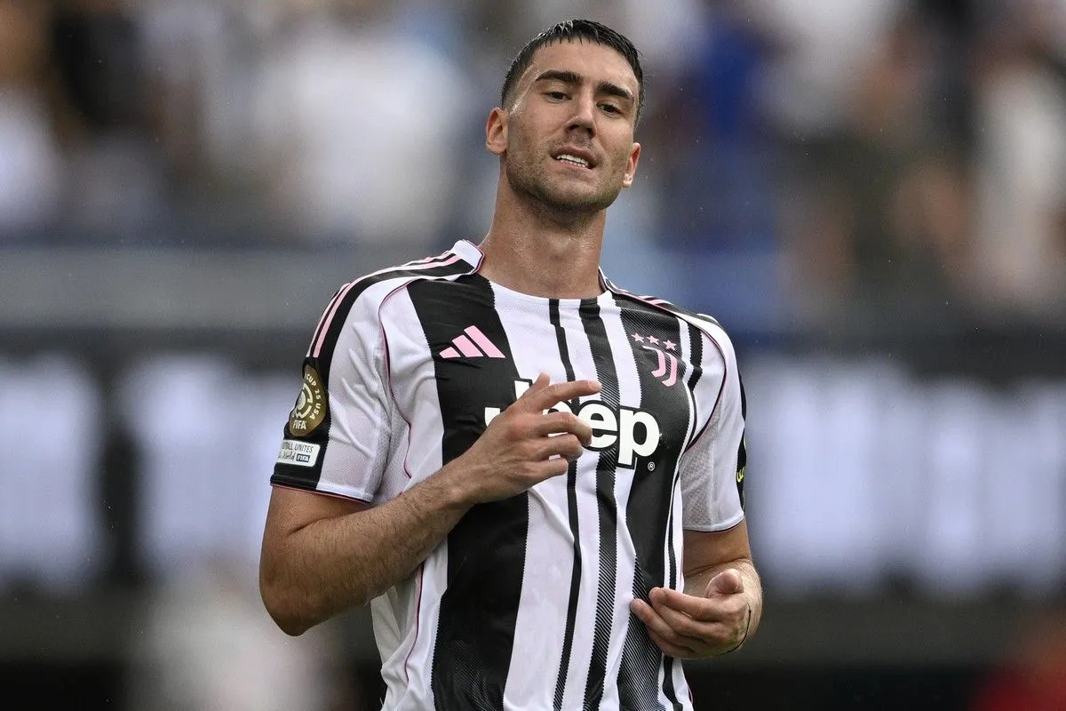 Χάνει Βλάχοβιτς η Γιουβέντους μέχρι το τέλους του χρόνου