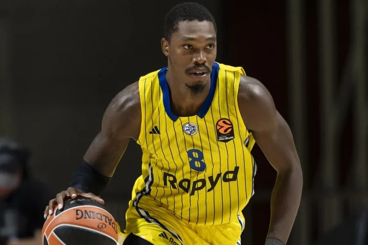 EuroLeague: Γουόκερ και Κλάιμπερν μοιράστηκαν τον τίτλο του MVP της 15ης αγωνιστικής