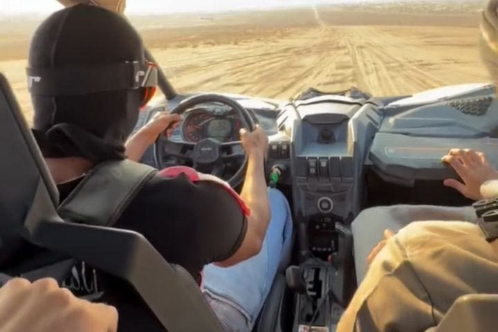 Μπαρτσελόνα: Ο Γιαμάλ έκανε Dune Buggy στην έρημο στο Ντουμπάι