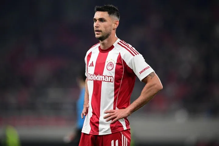 Ολυμπιακός: Το όριο που δεν μπόρεσαν να περάσουν οι ερυθρόλευκοι και η αντίδραση μέσω του πρώτου τροπαίου της χρονιάς