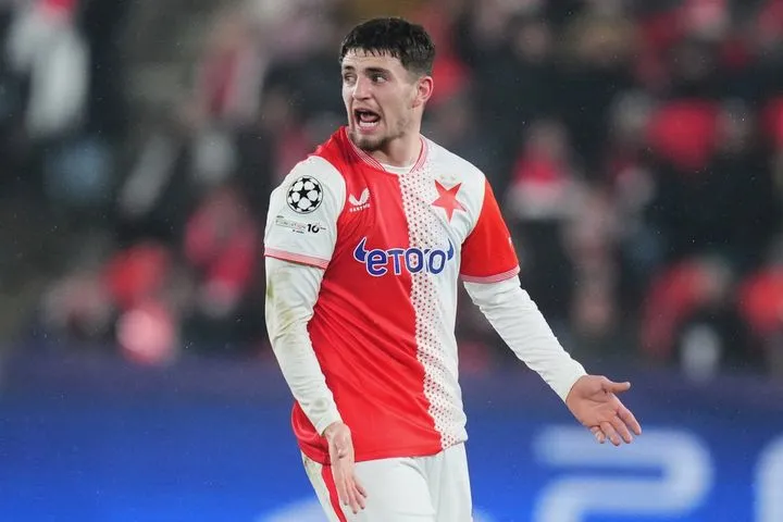 Το αφιερωτικό VIDEO της Σλάβια για τον Xρήστο Ζαφείρη - "Starboy became a Starman"