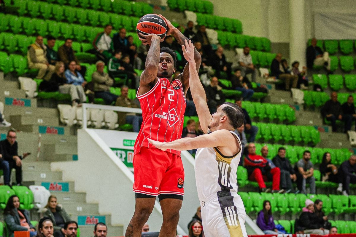 Χάποελ Τελ Αβίβ – Βιλερμπάν 87-80: Νίκη στα τελευταία δευτερόλεπτα για τους Ισραηλινούς στη Βουλγαρία