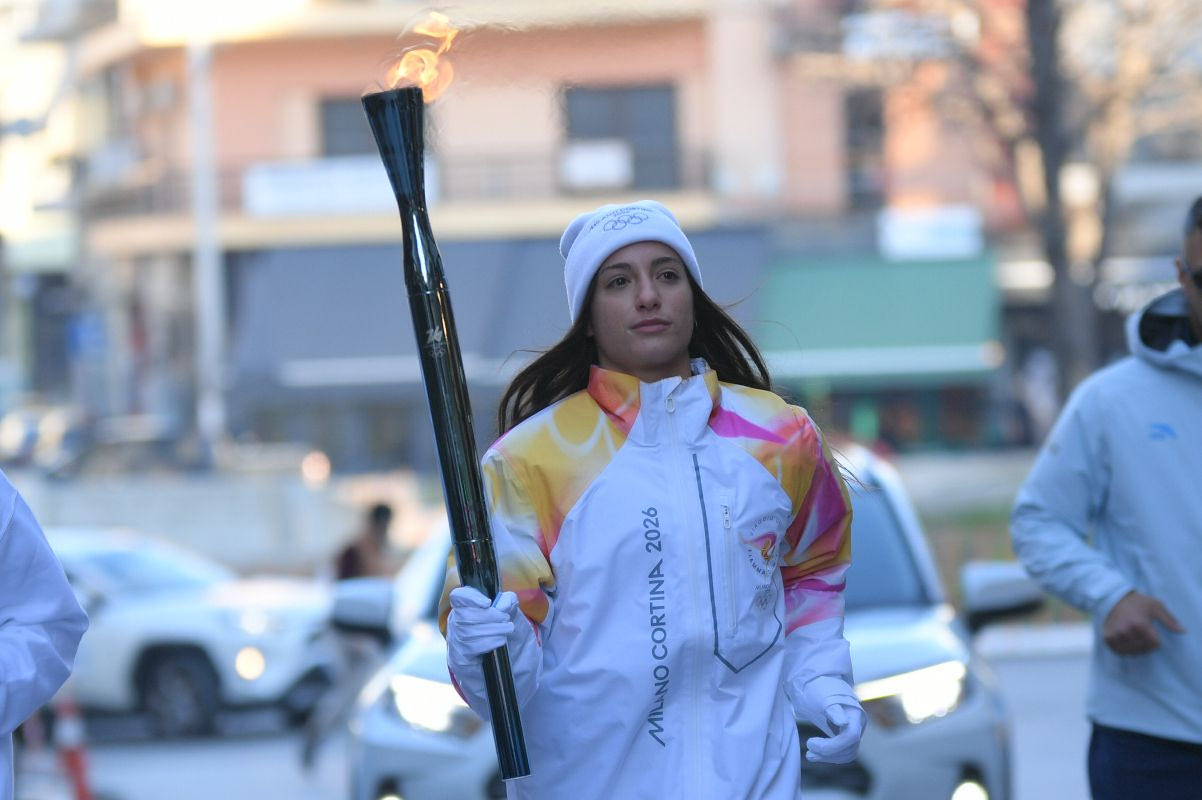 Eμμανουηλίδου και Δουβαλίδης Λαμπαδηδρόμοι της Ολυμπιακής Φλόγας