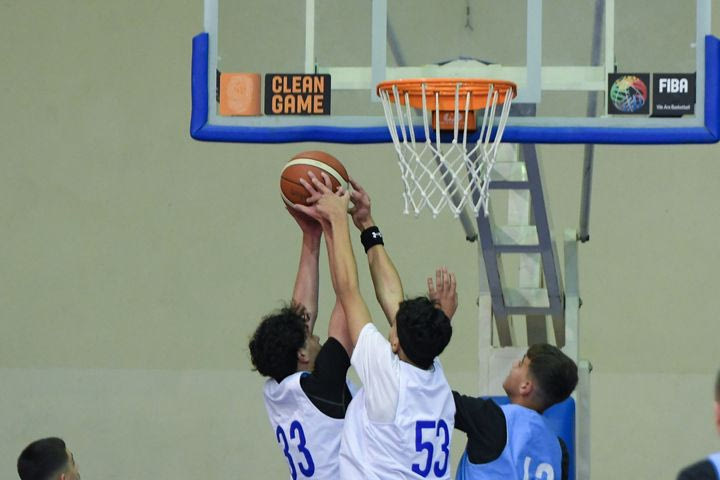 Αγόρια από όλη την Ελλάδα στο Χριστουγεννιάτικο Τουρνουά μπάσκετ “Πέτρος Καπαγέρωφ”