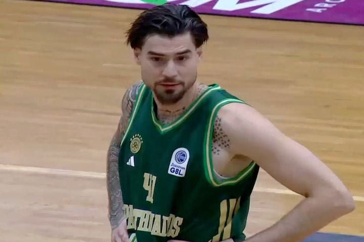 Παναθηναϊκός: Με νέο wet look ο Χουάντσο Ερναγκόμεθ στην αναμέτρηση με το Μαρούσι