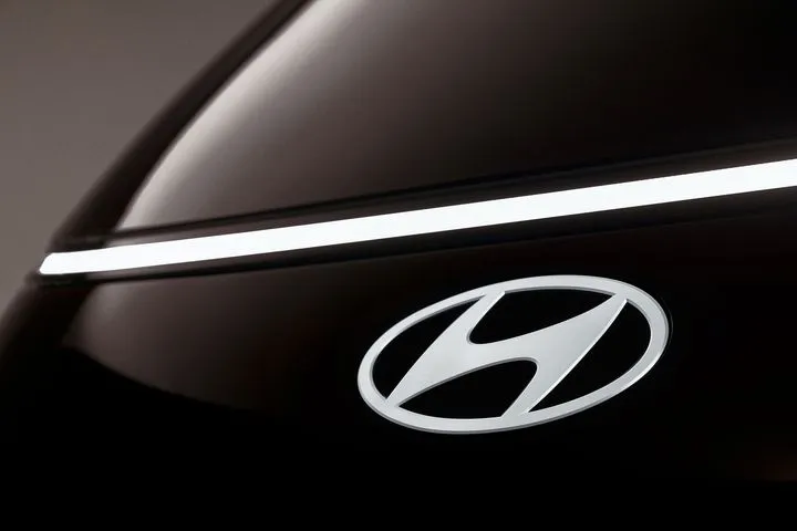 Παγκόσμια πρεμιέρα από τη Hyundai: Στις Βρυξέλες το μεγαλύτερο ηλεκτρικό της γκάμας της