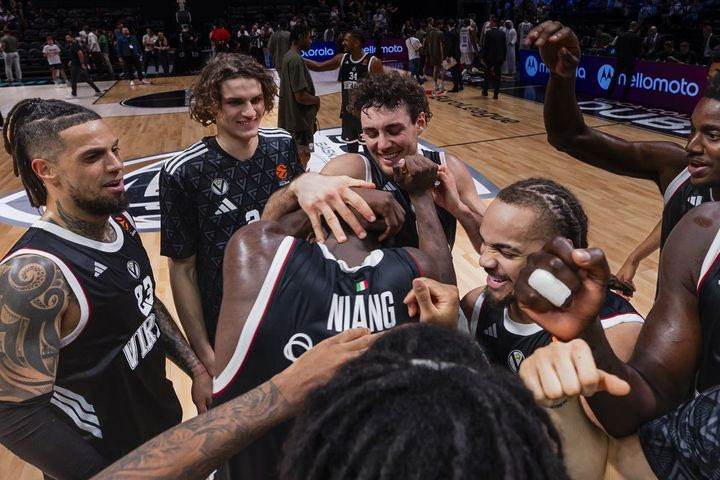 Ο Σαλίου Νιάνγκ έγραψε ιστορία στη EuroLeague: Μυθικό επίτευγμα από τον 21χρονο φόργουορντ