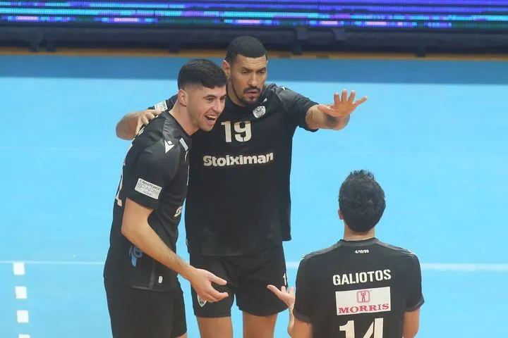 ΠΑΟΚ – Κηφισιά 3-1: Σταθερά τρίτος στη Volley League ο Δικέφαλος μετά τη νίκη επί της ομάδας των Βορείων Προαστίων