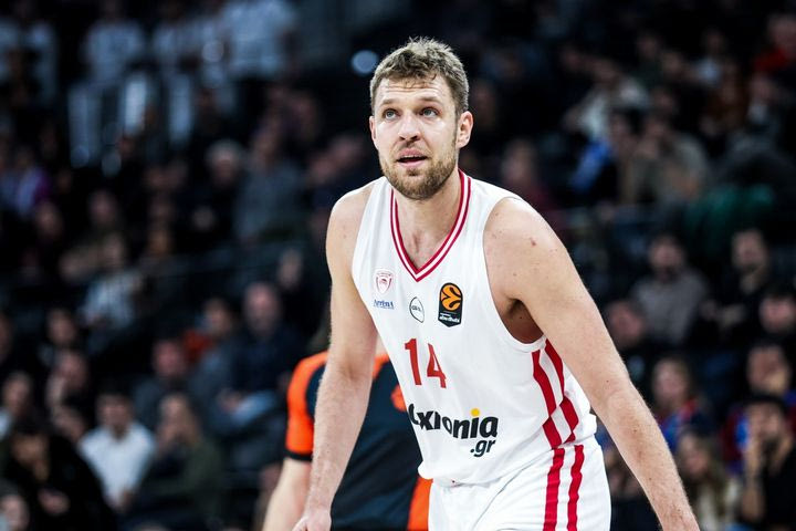 Αναντολού Εφές – Ολυμπιακός 68-74: Χλωμός στο δεύτερο, αλλά επαγγελματίας στην Κωνσταντινούπολη