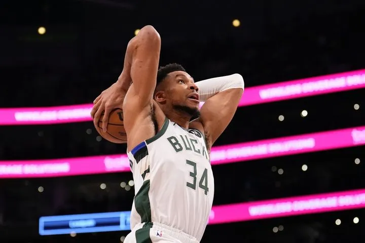 Νάγκετς – Μπακς 108-104: Ο Αντετοκούνμπο ήταν θωρηκτό, όμως το Μιλγουόκι δεν βρήκε το μεγάλο σουτ στο Ντένβερ