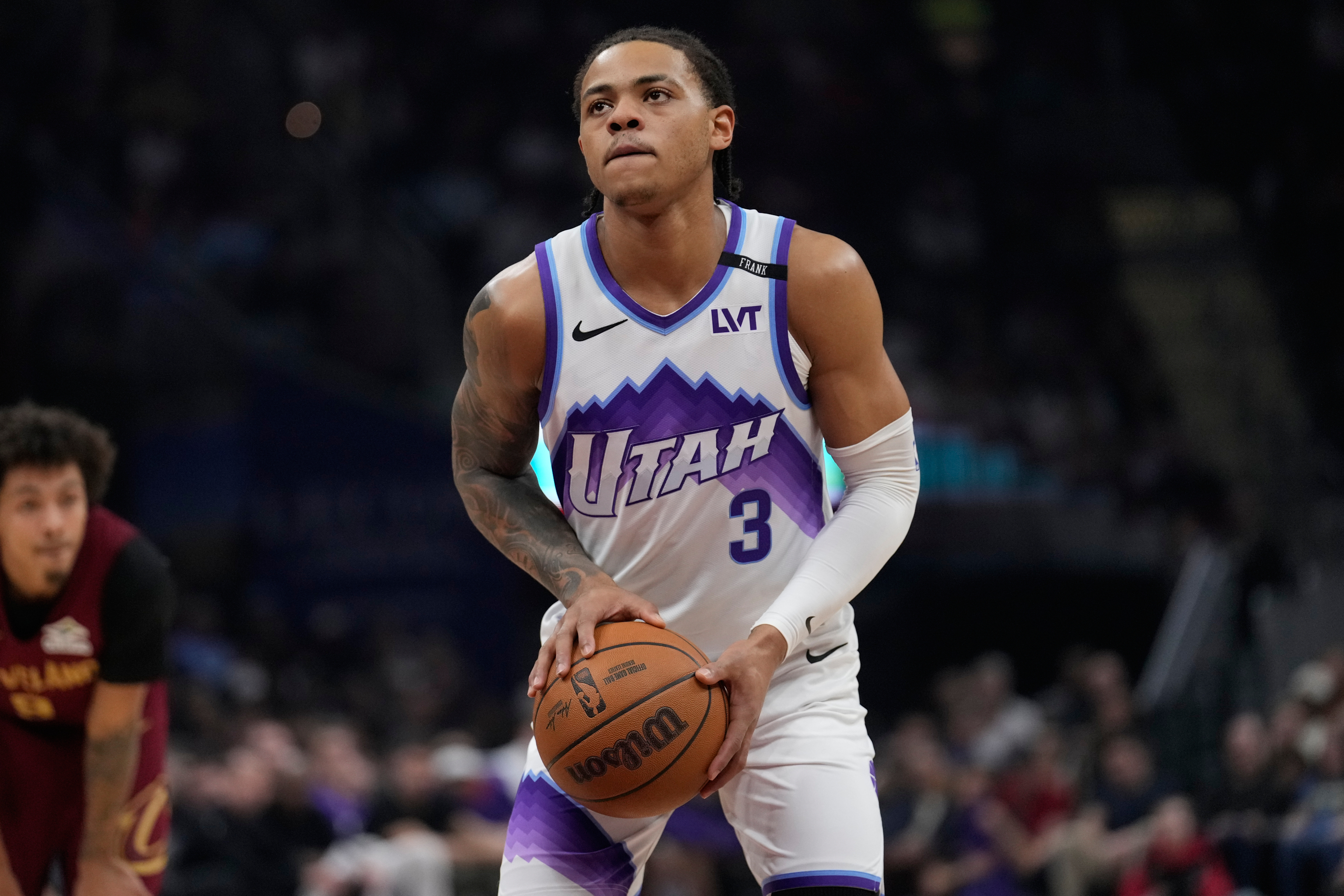 NBA: Ο Κεγιόντε Τζορτζ υπέγραψε την εκτός έδρας επικράτηση των Τζαζ απέναντι στους Καβαλίερς