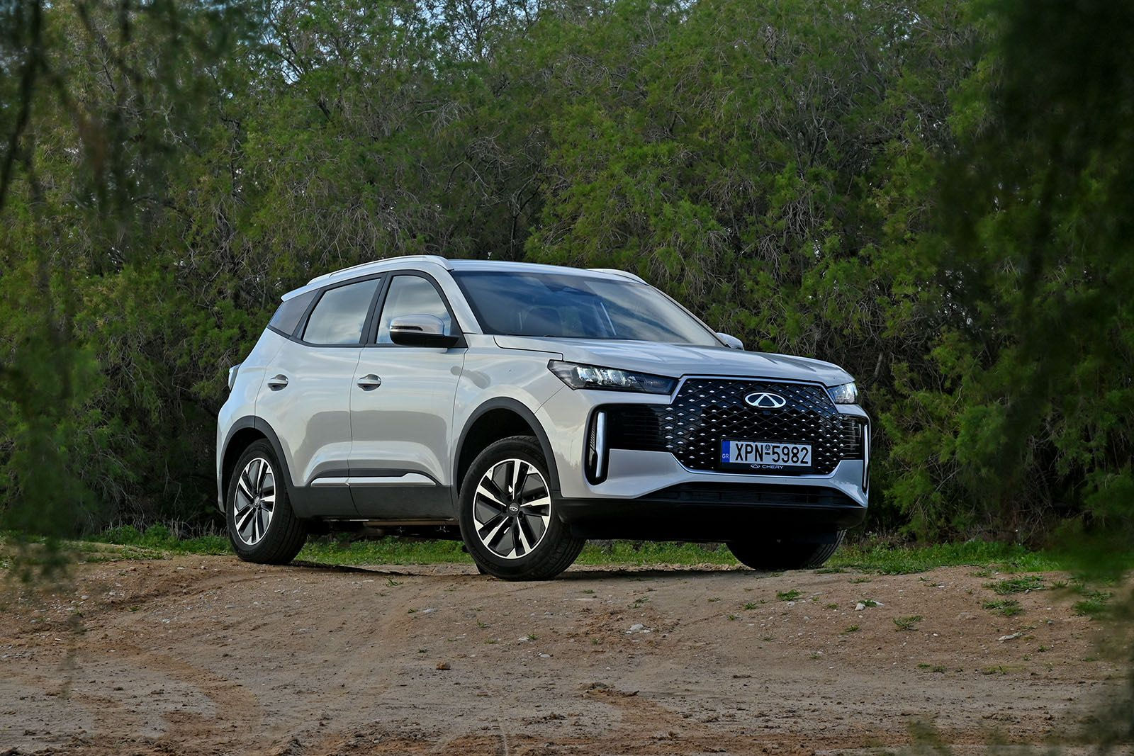 Δοκιμάζουμε το Chery Tiggo 4, το πιο προσιτό πλήρως υβριδικό SUV