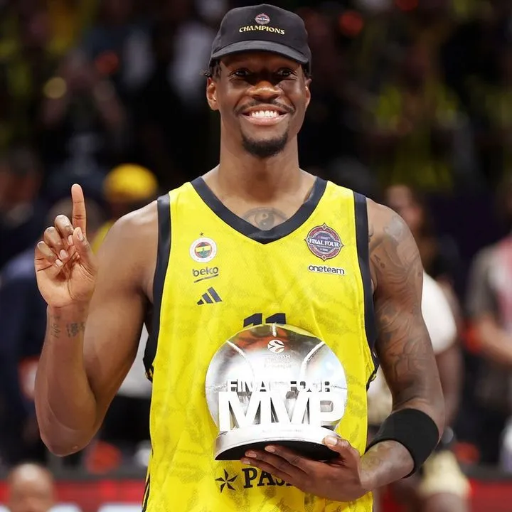 Προβάρει τα πράσινα ο Χέιζ-Ντέιβις: Στην τελική ευθεία η μεγάλη ανατροπή του Παναθηναϊκού