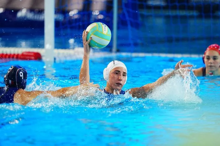 Τα highlights από την άνετη νίκη της Ελλάδας επί της Γαλλίας στο Ευρωπαϊκό πόλο γυναικών