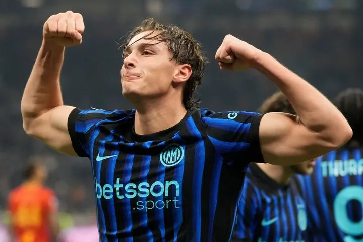 Η Ίντερ δεν άφησε το "δώρο" της Νάπολι να πάει χαμένο και ξέφυγε στην κορυφή με +6